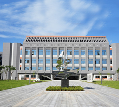 華（huá）中師（shī）範大學順湖中學